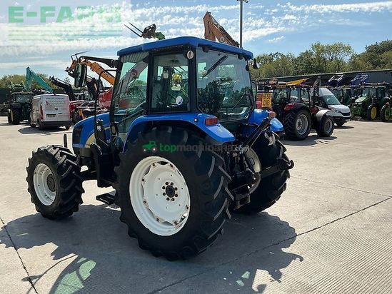 Tractor agrícola - New Holland - t5050 tractor (st27259)