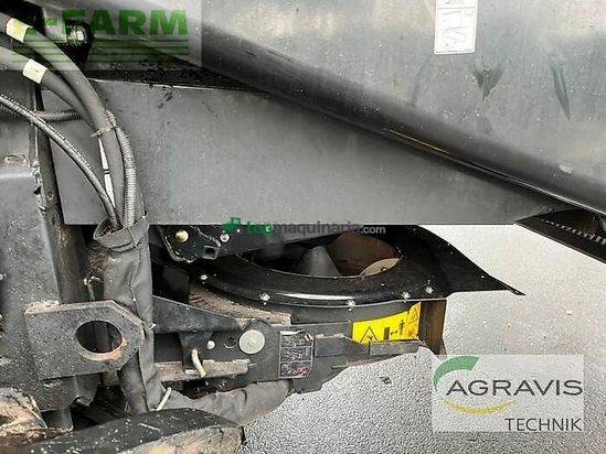 Cosechadora de Cereal - New Holland - cx 8.80 raupe