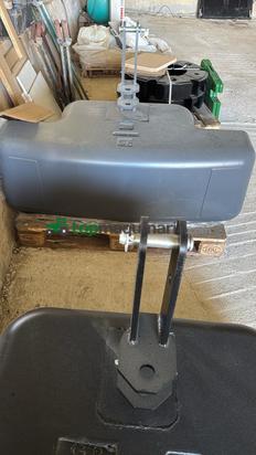 CONTRAPESA TRIPUNTAL DE HORMIGÓN 1.400 KG