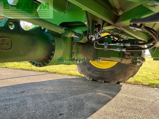 Cosechadora de Cereal - John Deere - t670