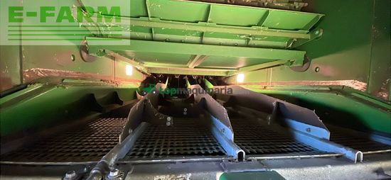 Cosechadora de Cereal - John Deere - S690