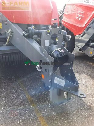 Empacadora gigant - Massey Ferguson - 2260 tc