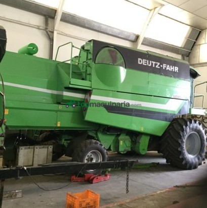 Cosechadora de Cereal - Deutz-Fahr - 5690 HTS