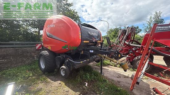 Empacadora gigant - Kubota - bv5160