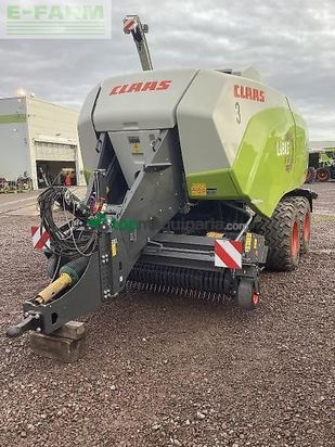 Empacadora gigant - Claas - quadrant 5300 fc t+st