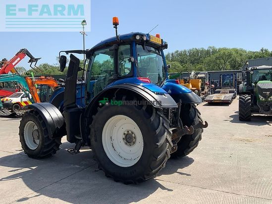 Tractor agrícola - Valtra - t154 hi tech tractor (st26619)