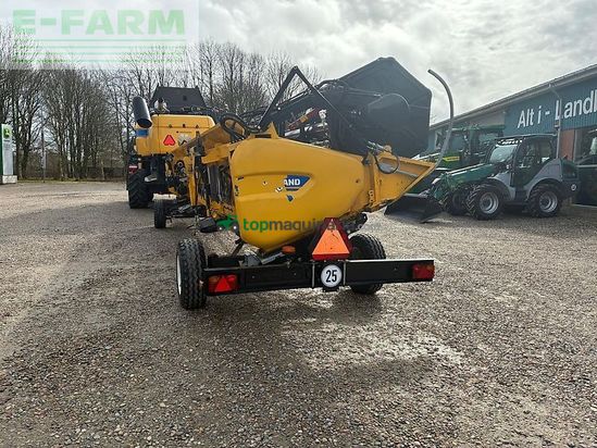 Cosechadora de Cereal - New Holland - cx 8.90 slh