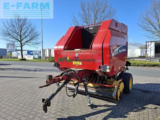 Empacadora gigant - New Holland - br 750