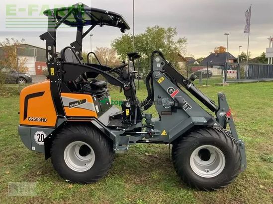 Minicargadora - Giant - g2500 hd