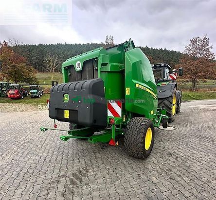 Empacadora gigant - John Deere - v461m