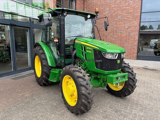 Tractor agrícola - John Deere - 5058e