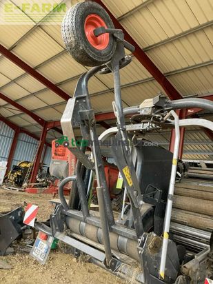 Empacadora gigant - Claas - rollant 455 rc uniwrap