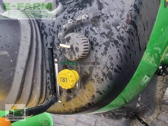 Tractor agrícola - John Deere - 3520 e-hydro