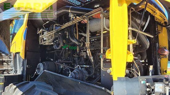 Cosechadora de Cereal - New Holland - fr9060