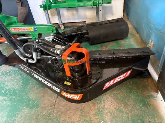 Olivar Frontal con pinza 600