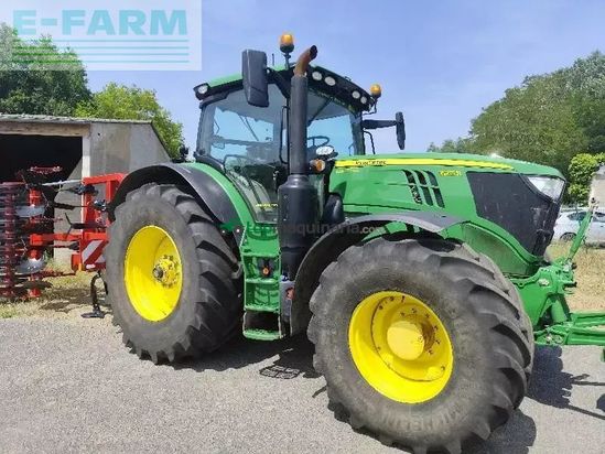 Tractor agrícola - John Deere - 6215r