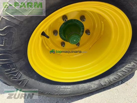 Empacadora gigant - John Deere - v451m