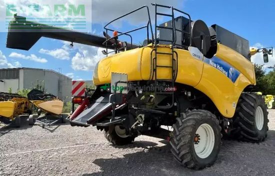 Cosechadora de Cereal - New Holland - cr 980