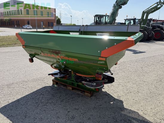 Esparcidor - Amazone - za-m 900