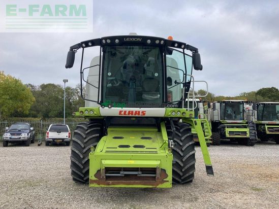 Cosechadora de Cereal - Claas - USED 2015 LEXION 620 C/W V620 C/BAR