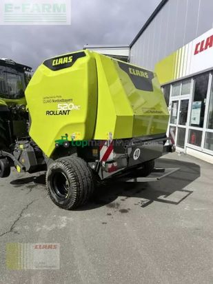 Empacadora gigant - Claas - rollant 520 rc cnob-edition