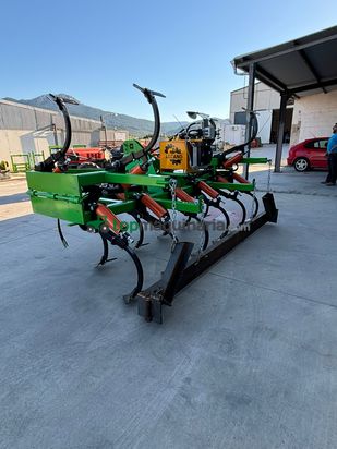 Cultivador Pastorzaco  15 brazos con Intercepas 