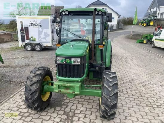 Tractor agrícola - John Deere - 5055e