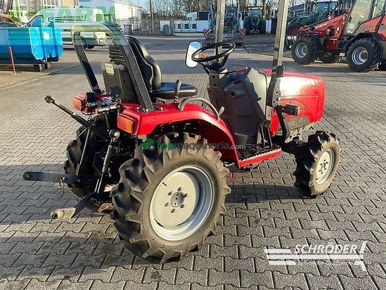 Tractor agrícola - Massey Ferguson - 1520