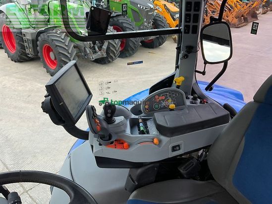 Tractor agrícola - New Holland - t7.210 auto command tractor (st26810)