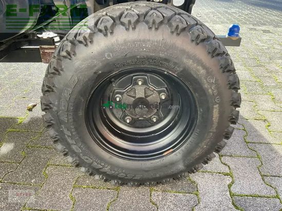 Tractor agrícola - Kioti - k9 2400