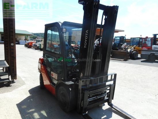 Elevadora - Toyota - 02-8fdf25 triplex + ss + zv + kabine