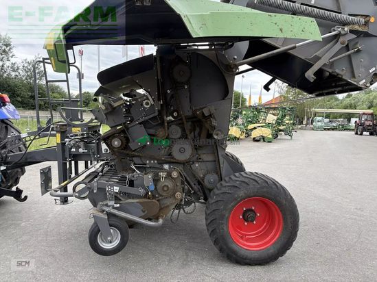 Empacadora gigant - Fendt - rotana 4180v xtracut