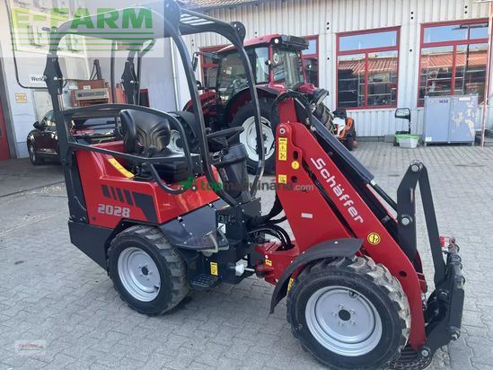 Minicargadora - Schaffer - 2028