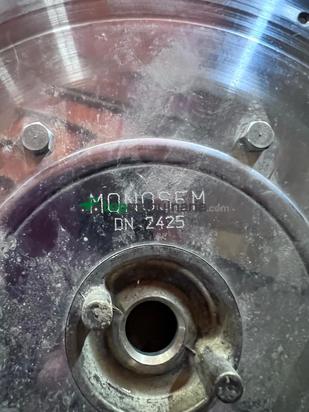 Sembradora monograno de maiz Monosem MG-plus