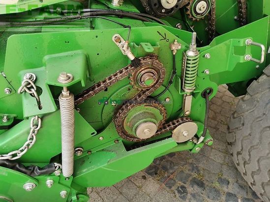 Empacadora gigant - John Deere - v461m