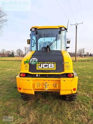 Minicargadora - JCB - 409 agri stufe v