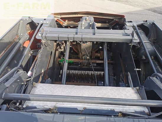 Empacadora gigant - Kuhn - lsb 1270