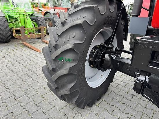 Tractor agrícola - Massey Ferguson - 5470 dyna-4