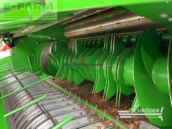 Empacadora gigant - John Deere - v 461 m