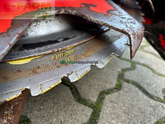 Cosechadora de Cereal - Claas - jaguar 890 mit kemper 360 und pu