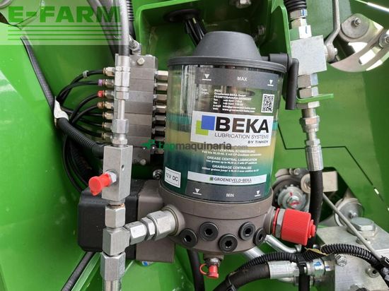 Empacadora gigant - John Deere - c461r