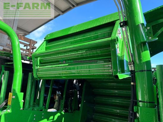 Empacadora gigant - John Deere - c441r mit folienbindung