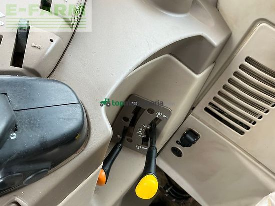 Tractor agrícola - John Deere - 6090m tractor (st26116)