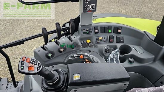 Tractor agrícola - Claas - arion 420 trend