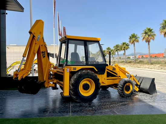 Retroexcavadora mixta Jcb 3D 4x4
