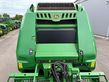 Empacadora gigant - John Deere - v451g