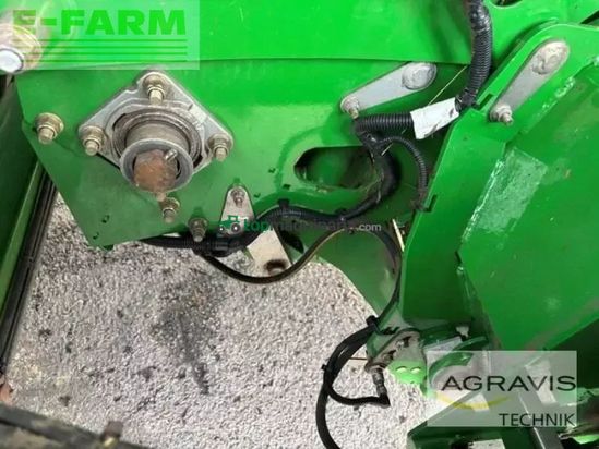 Empacadora gigant - John Deere - 990