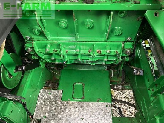 Cosechadora de Cereal - John Deere - 8300 my18