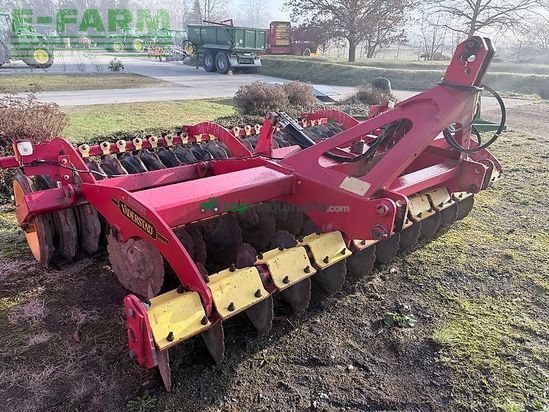 Grada de disco - Väderstad - carrier 300