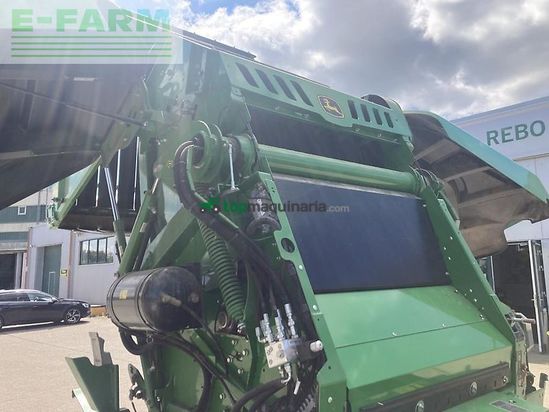 Empacadora gigant - John Deere - v461m